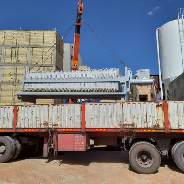 نصب دستگاه فیلترپرس توسط پارس فیلترسپاهان نوین